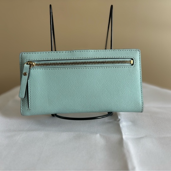 EUC Kate Spade New York blue bi-fold wallet - Picture 6 of 12